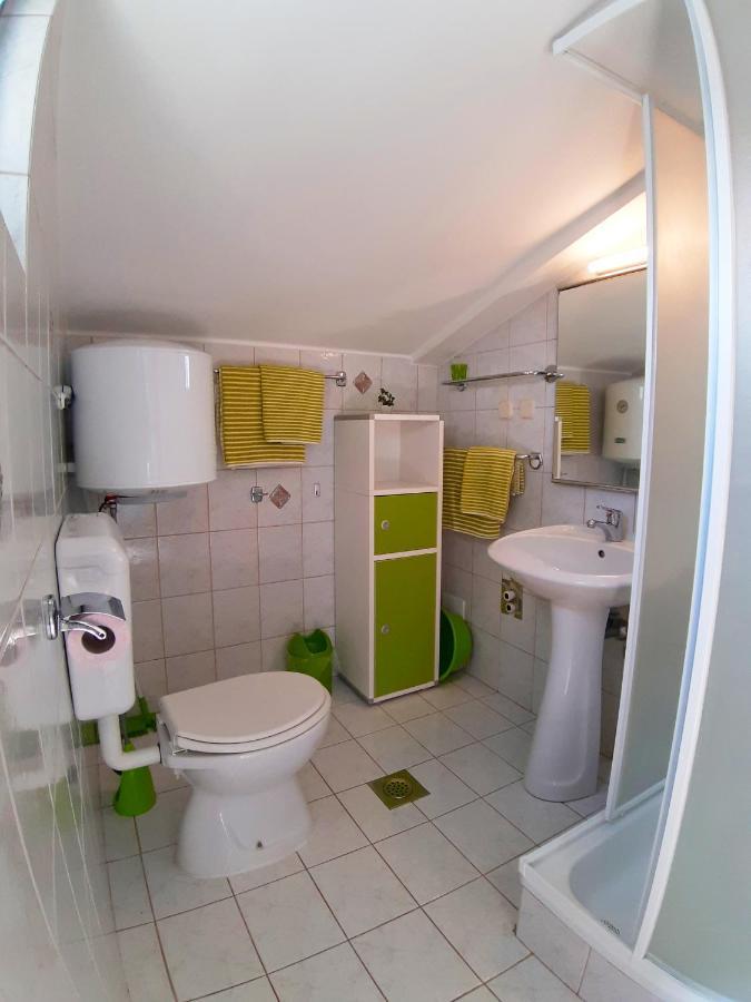 Apartments Zrinka 793 Porec Exterior photo